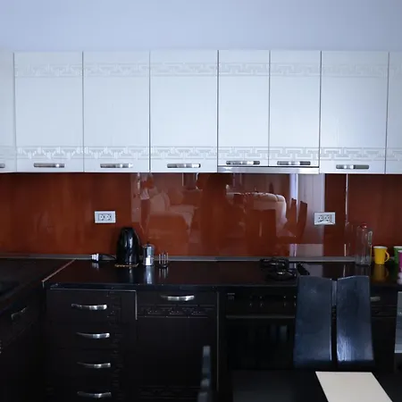 Cozy In The Heart Of Lejlighed Tirana